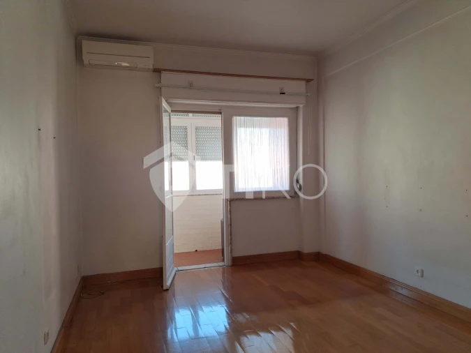 Apartamento T3 para Venda em Venteira Foto 17