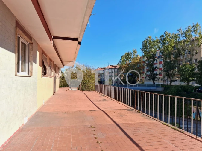 Apartamento T3 para Venda em Venteira Foto 36