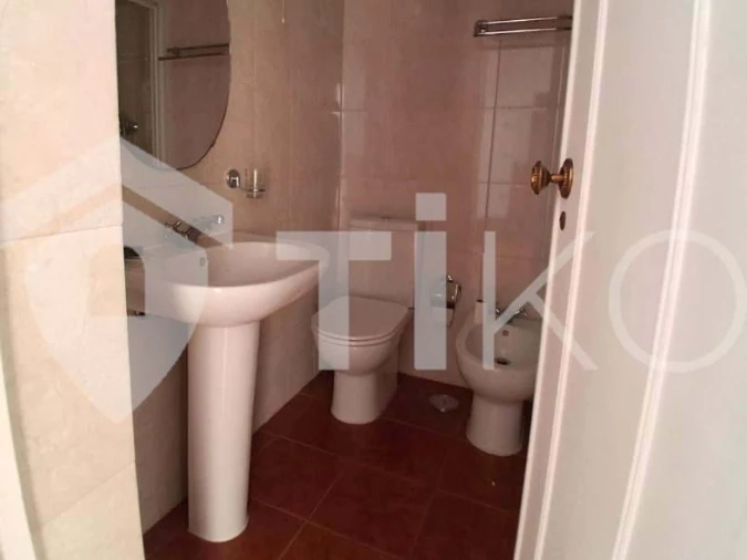 Apartamento T3 para Venda em Venteira Foto 20