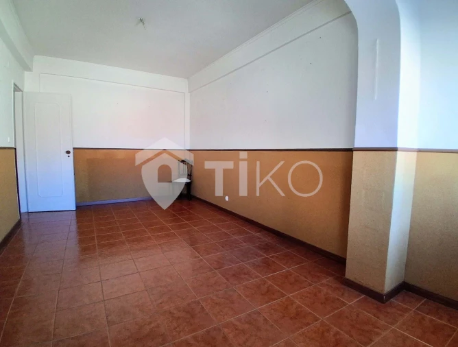 Apartamento T3 para Venda em Venteira Foto 6