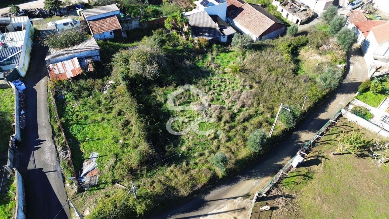 Terreno para Venda em Bucelas Foto 3