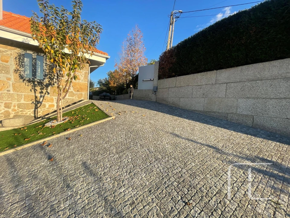 Moradia T3 para Venda em Anreade e São Romão de Aregos Foto 12