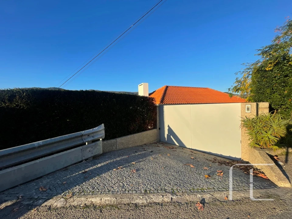 Moradia T3 para Venda em Anreade e São Romão de Aregos Foto 6