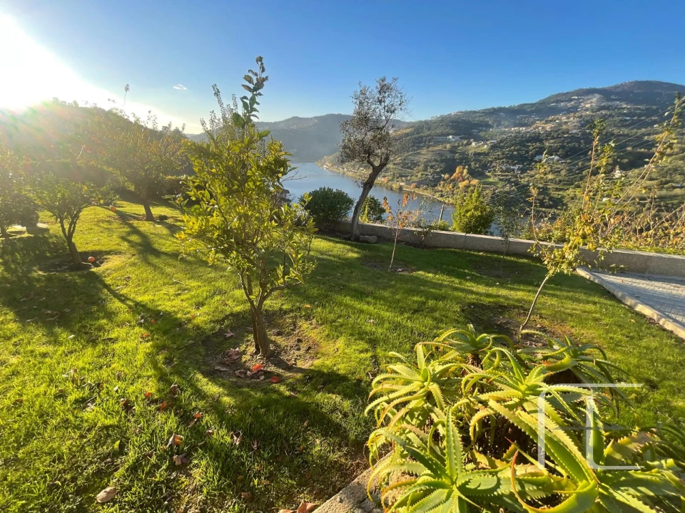 Moradia T3 para Venda em Anreade e São Romão de Aregos Foto 9