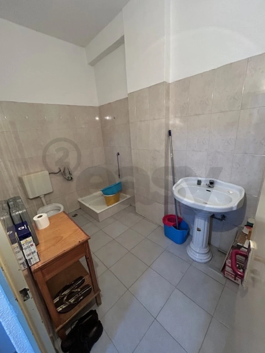 Armazém para Venda em Algueirão-Mem Martins Foto 8