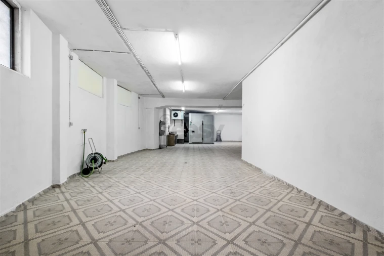 Armazém para Venda em Algueirão-Mem Martins Foto 4