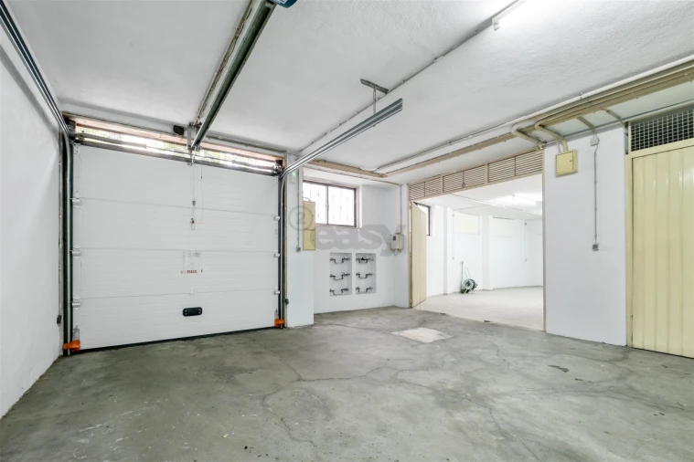 Armazém para Venda em Algueirão-Mem Martins Foto 18