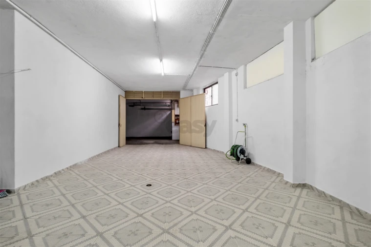 Armazém para Venda em Algueirão-Mem Martins Foto 13