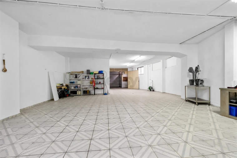 Armazém para Venda em Algueirão-Mem Martins Foto 16