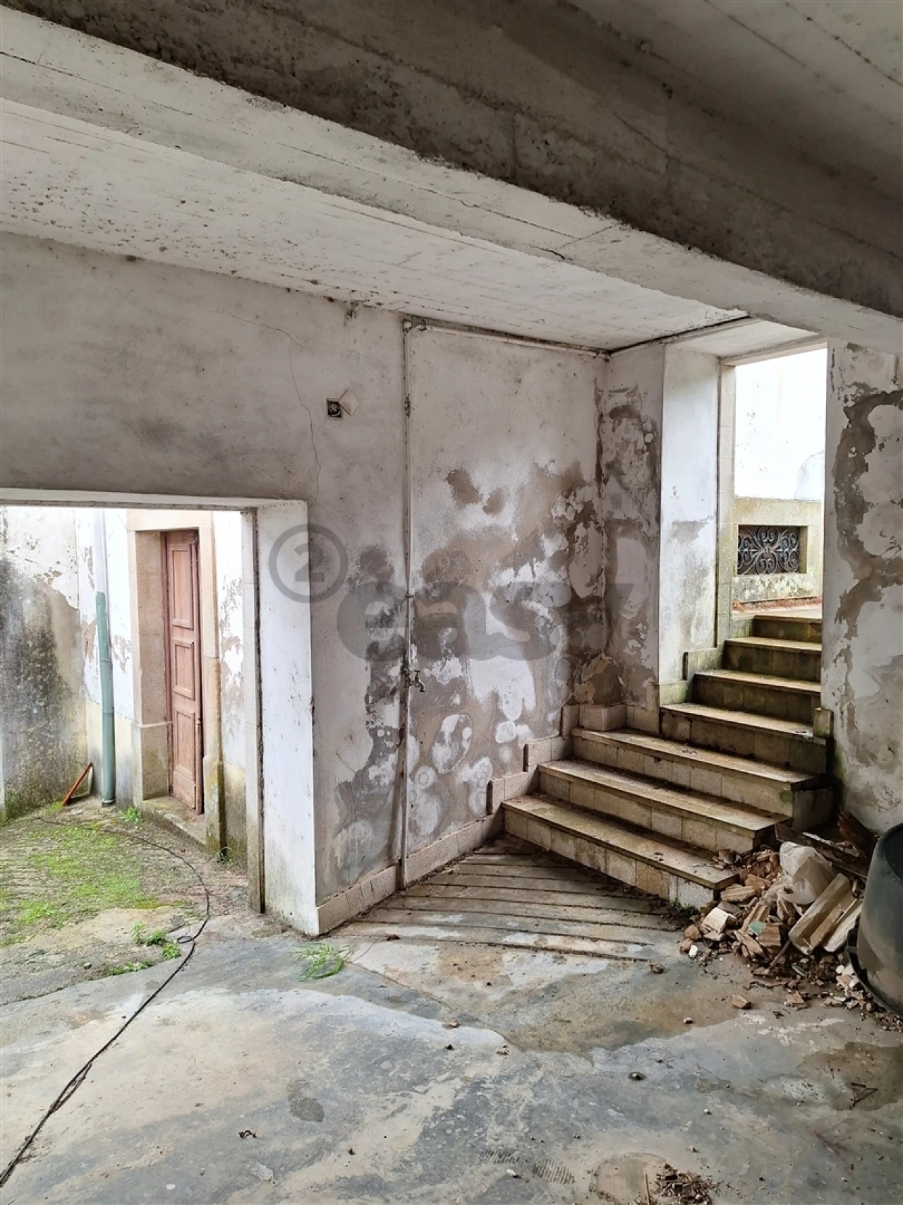 Moradia T0 para Venda em Tortosendo Foto 44