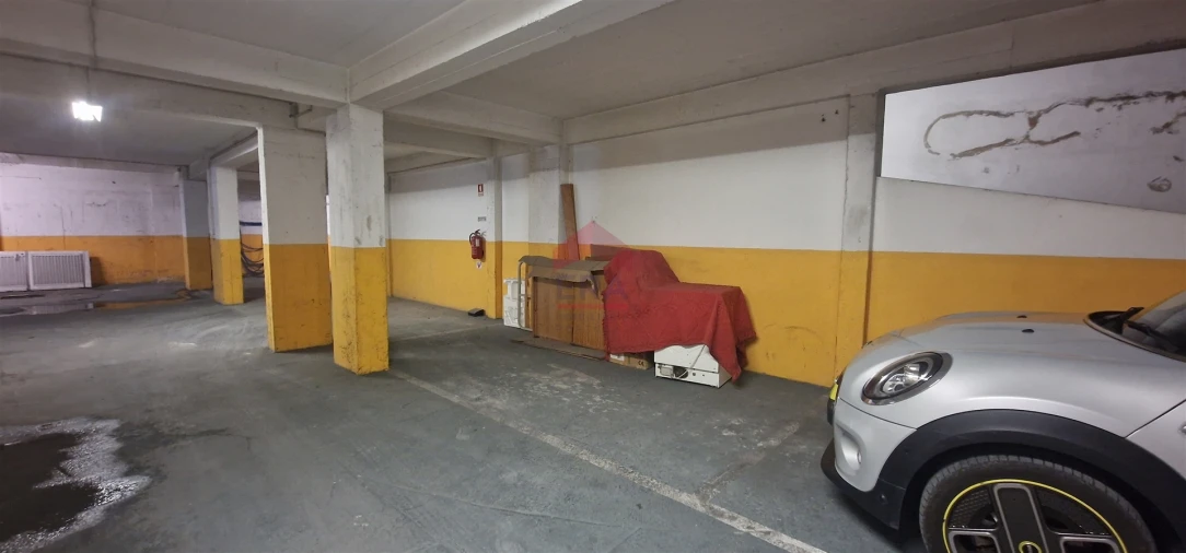 Loja para Venda em Faro (Sé e São Pedro) Foto 22