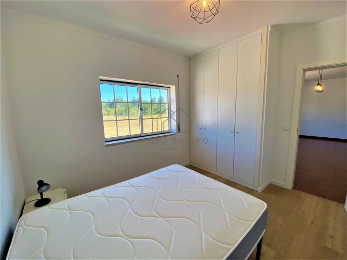 Apartamento T1 para Arrendamento em Nadadouro Foto 5