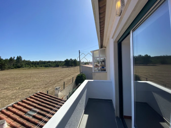 Apartamento T1 para Arrendamento em Nadadouro Foto 3