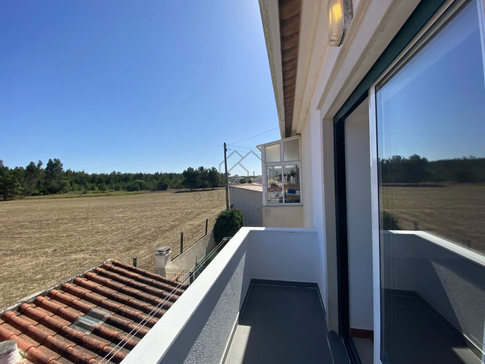 Apartamento T1 para Arrendamento em Nadadouro Foto 3