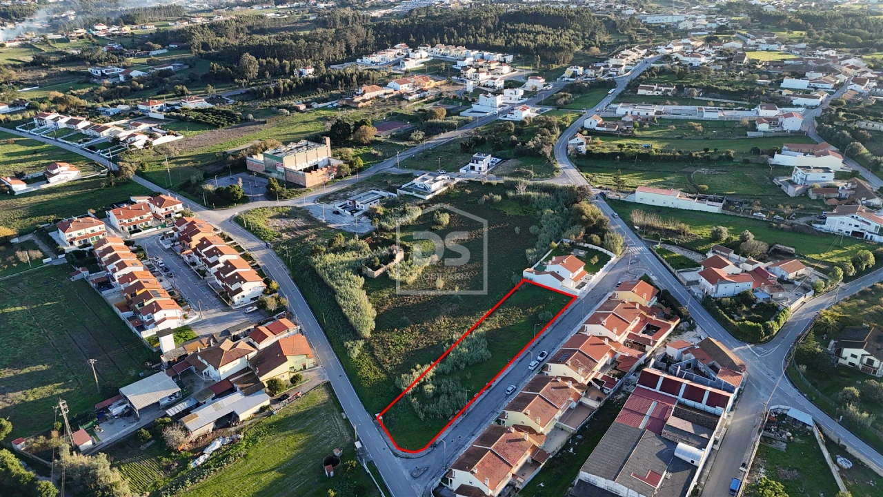 Terreno para Venda em Lavos Foto 1