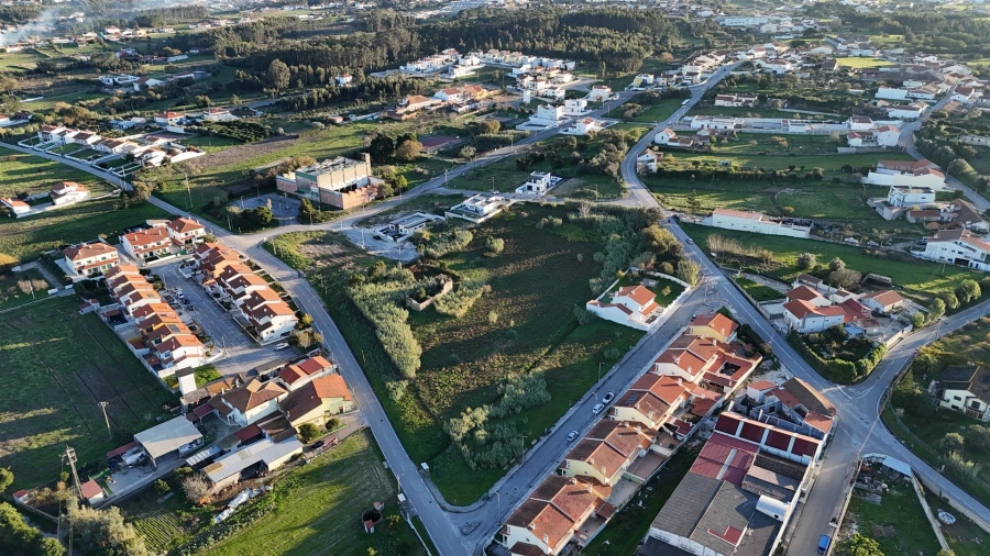 Terreno para Venda em Lavos Foto 3