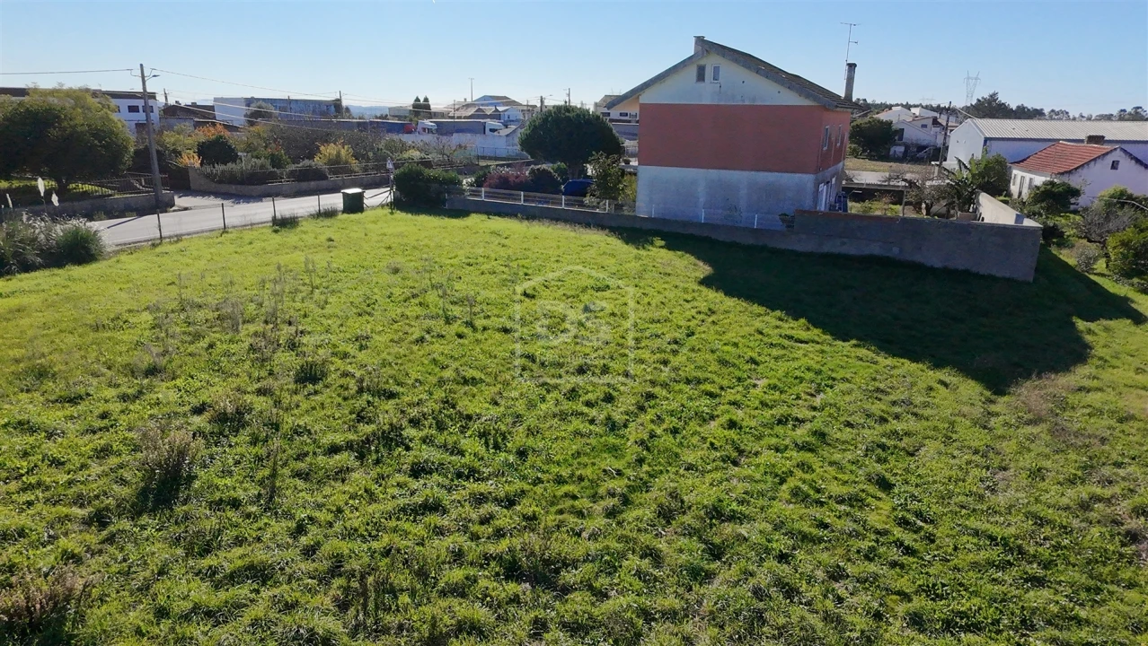 Terreno para Venda em Aljubarrota Foto 17