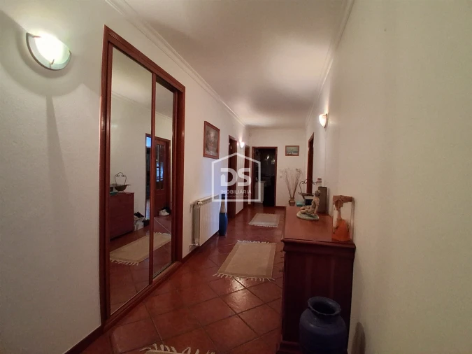 Moradia T3 para Venda em Bajouca Foto 9