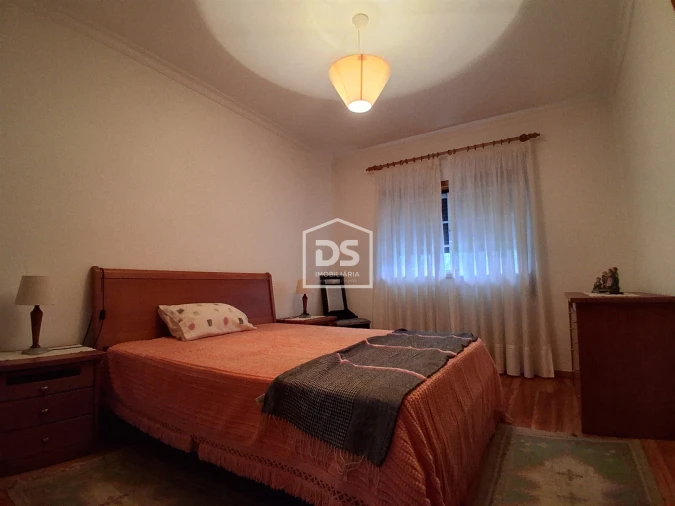 Moradia T3 para Venda em Bajouca Foto 5