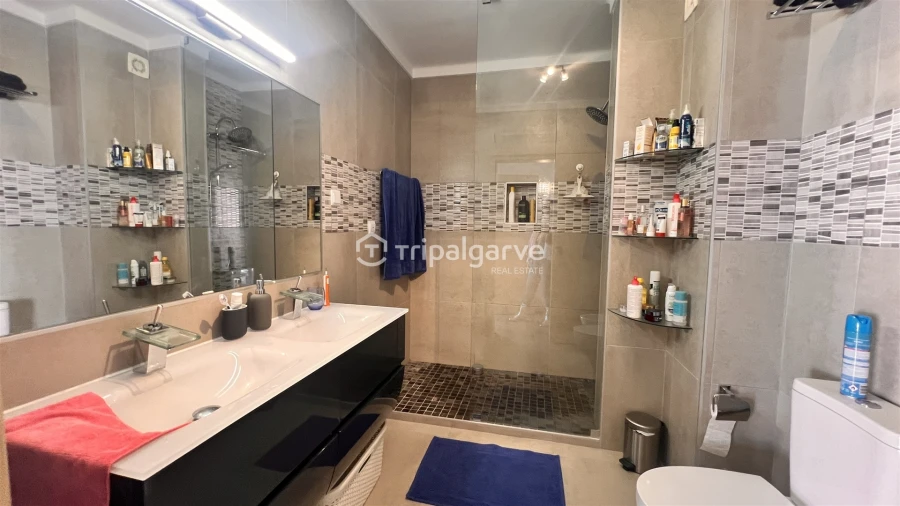 Apartamento T3 para Arrendamento em Albufeira e Olhos de Água Foto 15