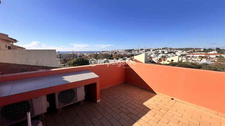Apartamento T3 para Arrendamento em Albufeira e Olhos de Água Foto 20