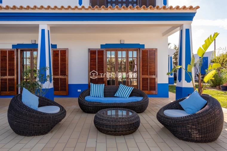 Moradia T4 para Arrendamento em Guia Foto 10