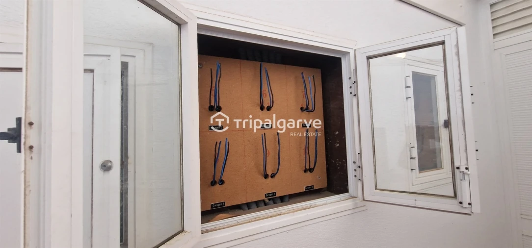 Garagem para Venda em Guia Foto 12