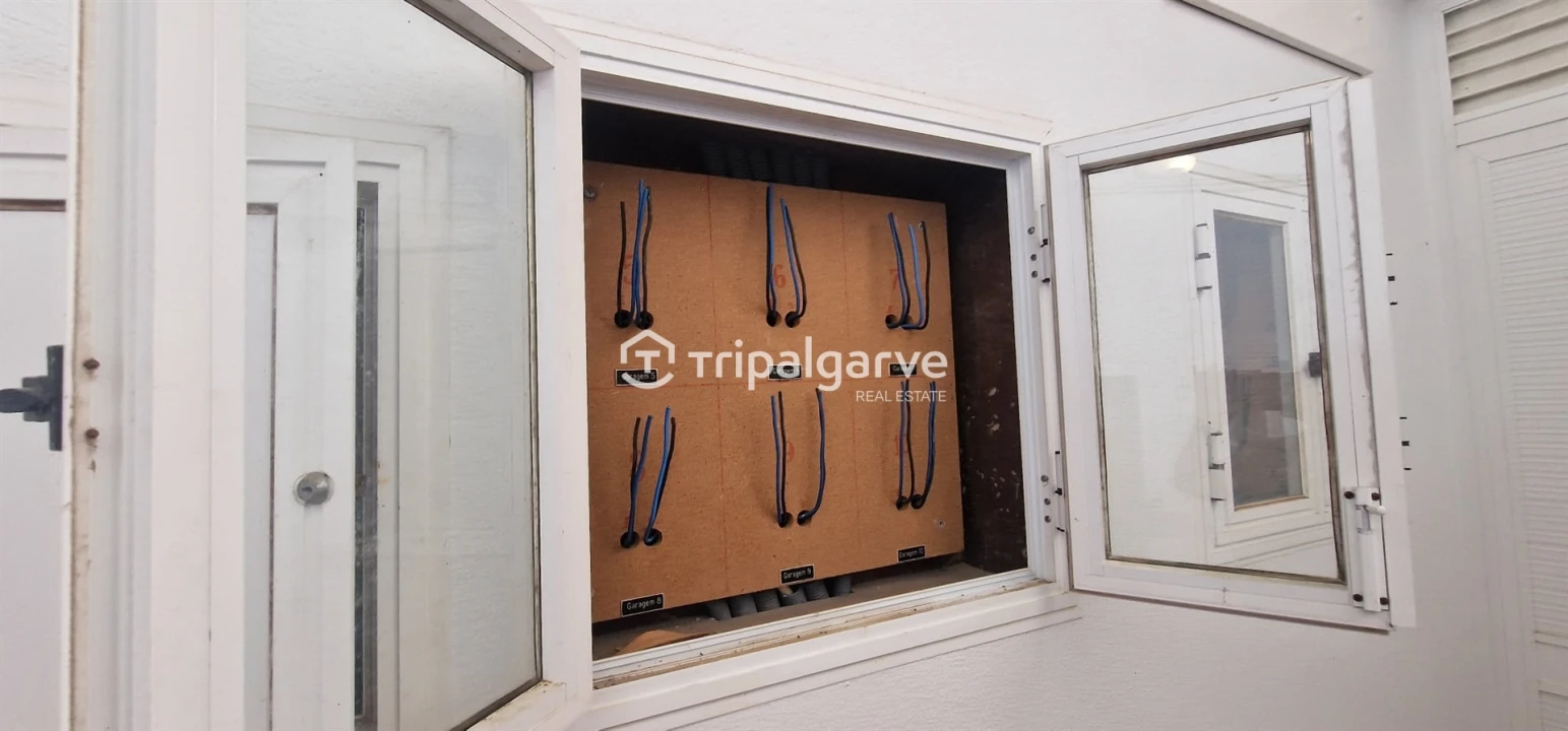 Garagem para Venda em Guia Foto 12