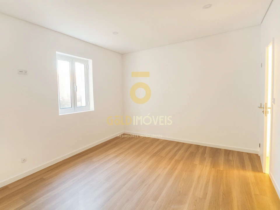 Moradia T3 para Venda em Vila das Aves Foto 6