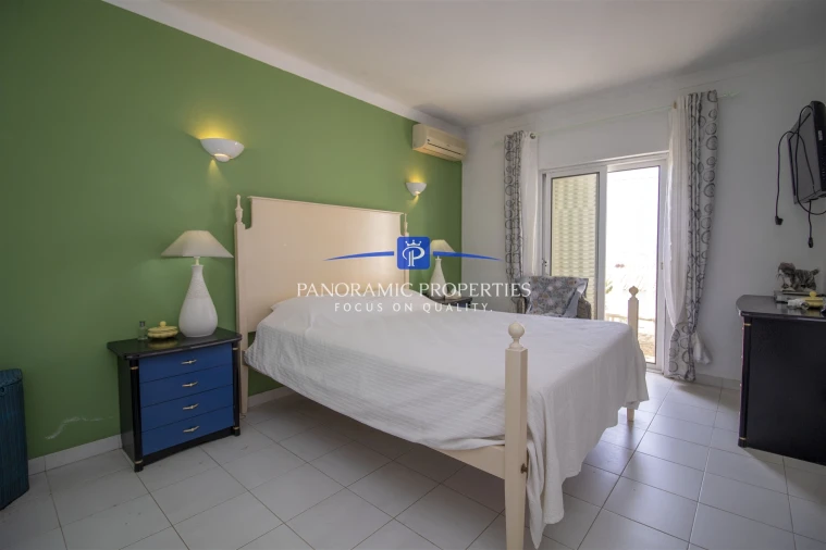 Moradia T4 para Venda em Lagoa e Carvoeiro Foto 16