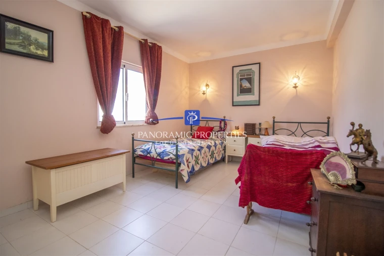 Moradia T4 para Venda em Lagoa e Carvoeiro Foto 8