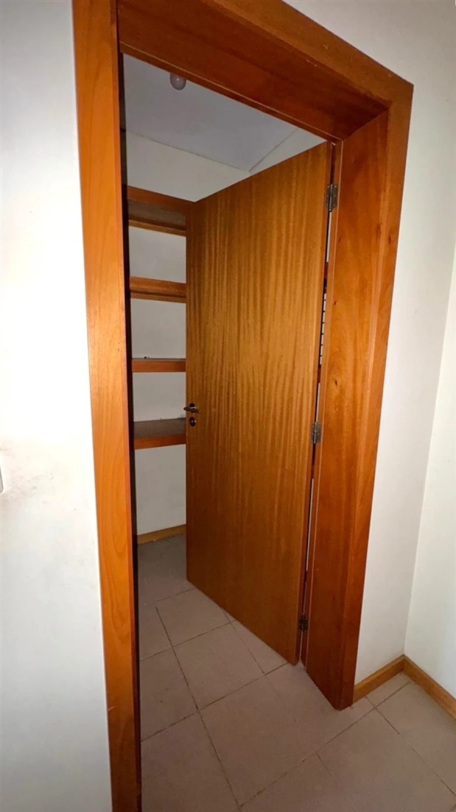 Apartamento T2 para Arrendamento em Arcozelo Foto 11