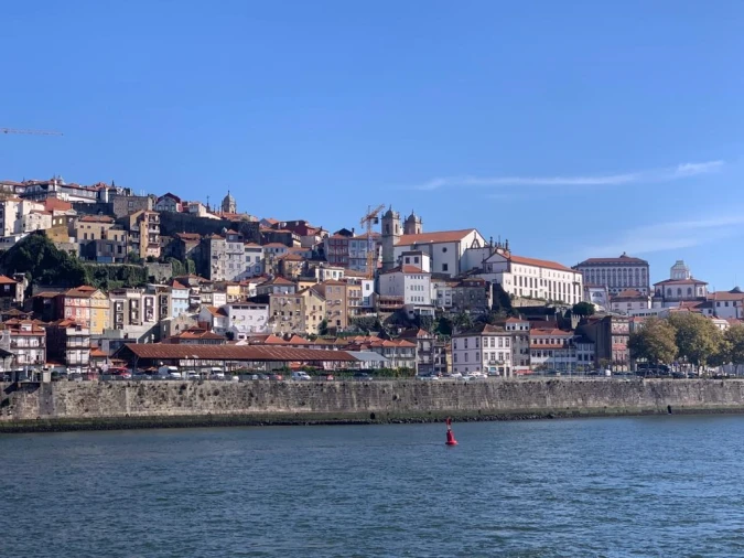 Apartamento T2 para Arrendamento em Arcozelo Foto 22