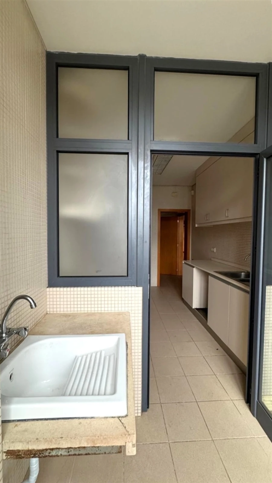 Apartamento T2 para Arrendamento em Arcozelo Foto 10