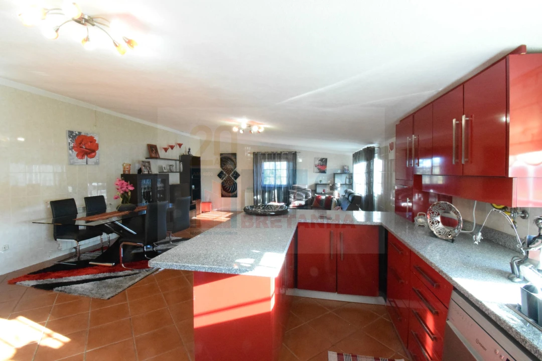 Quinta T3 para Venda em Covilhã e Canhoso Foto 23