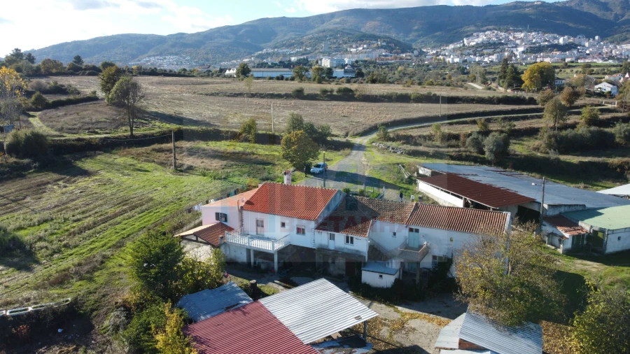 Quinta T3 para Venda em Covilhã e Canhoso Foto 51
