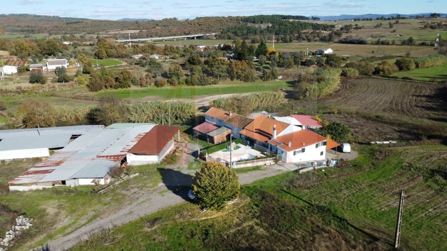 Quinta T3 para Venda em Covilhã e Canhoso Foto 39