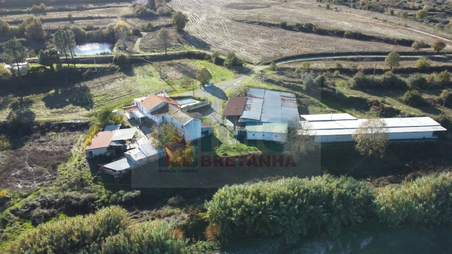 Quinta T3 para Venda em Covilhã e Canhoso Foto 48