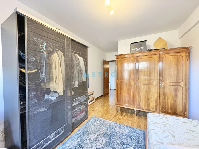 Apartamento T3 para Venda em Lordelo do Ouro e Massarelos Foto 10