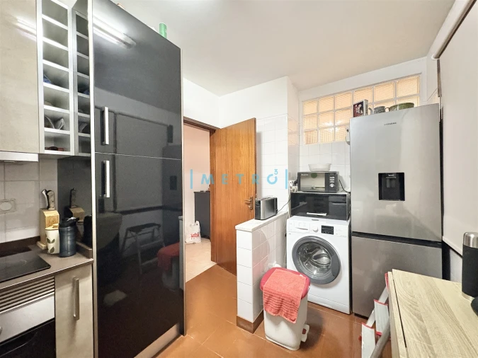 Apartamento T3 para Venda em Lordelo do Ouro e Massarelos Foto 4
