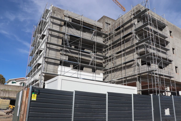 Apartamento T2 para Venda em Lustosa e Barrosas (Santo Estêvão) Foto 4