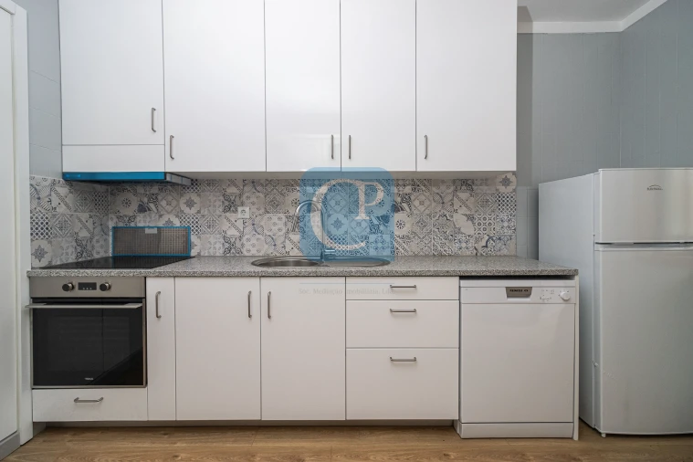 Apartamento T3 para Arrendamento em Mafamude e Vilar do Paraíso Foto 7