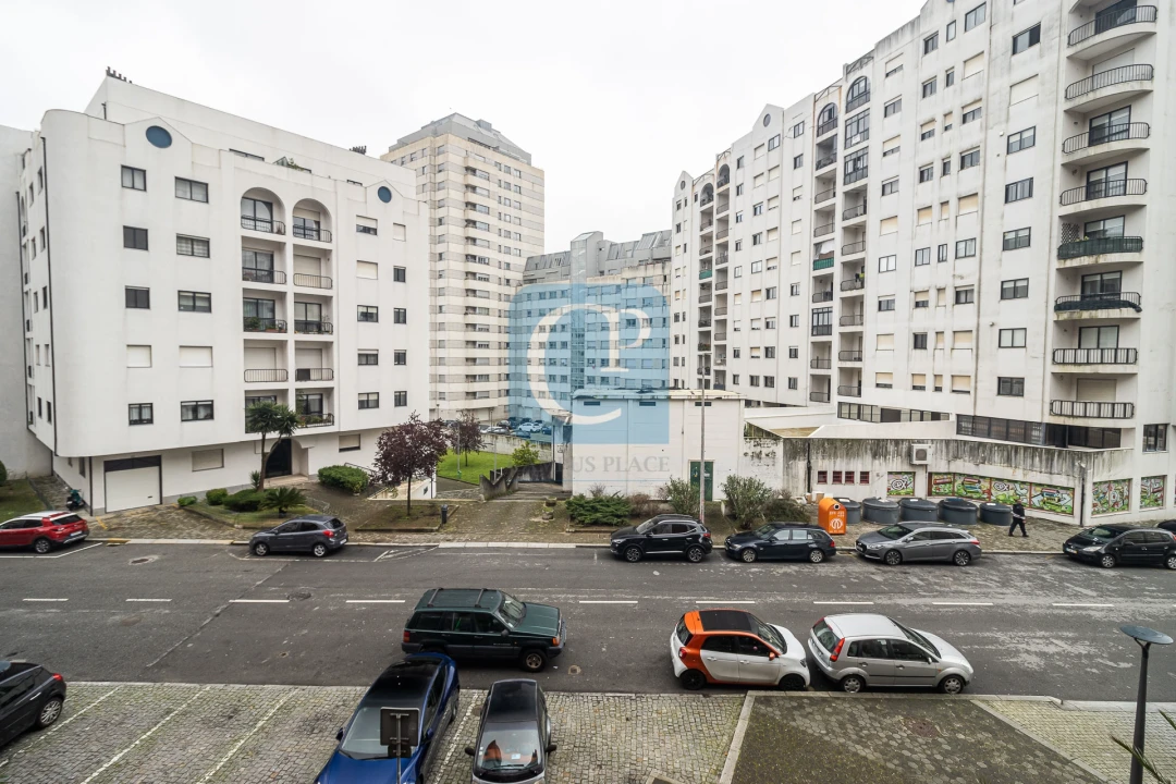 Apartamento T3 para Arrendamento em Mafamude e Vilar do Paraíso Foto 25