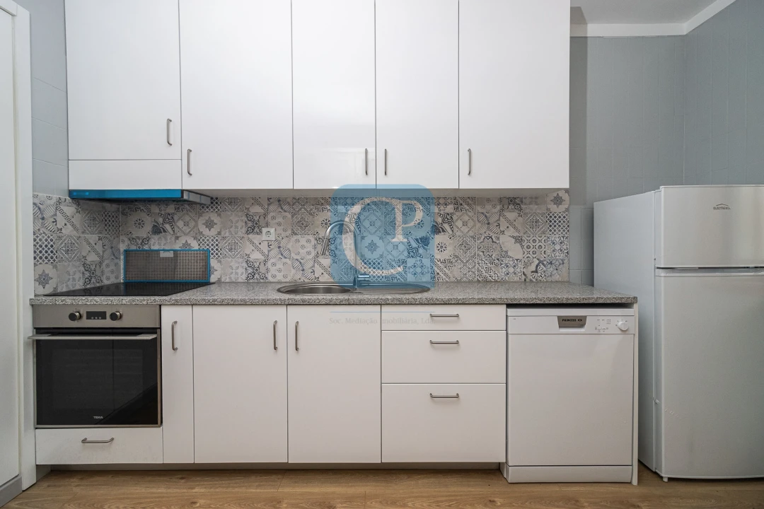 Apartamento T3 para Arrendamento em Mafamude e Vilar do Paraíso Foto 7