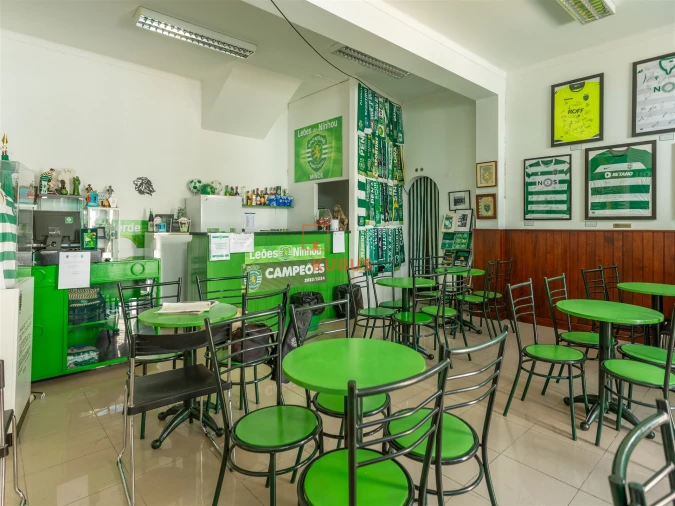 Prédio para Venda em Minde Foto 13