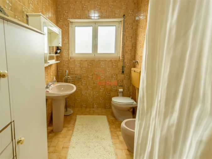 Moradia T4 para Venda em Minde Foto 25