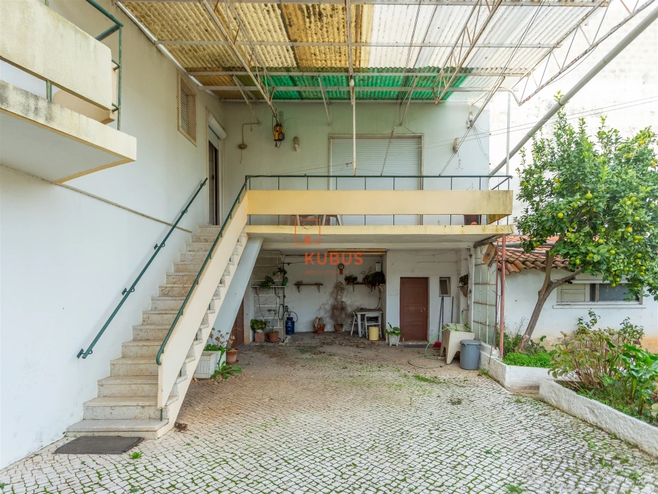 Moradia T4 para Venda em Minde Foto 35