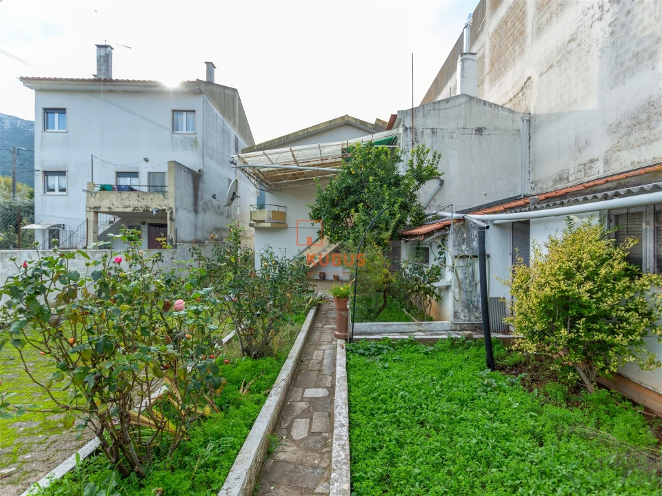 Moradia T4 para Venda em Minde Foto 42