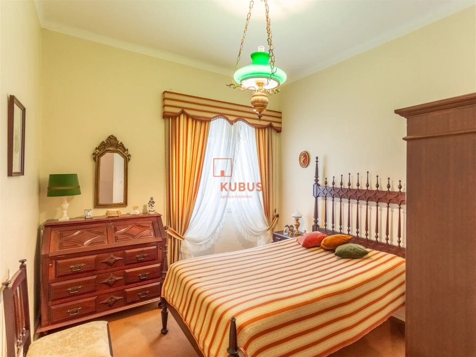 Moradia T4 para Venda em Minde Foto 17