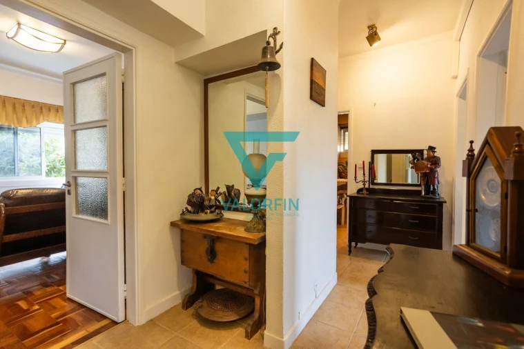 Apartamento T3 para Venda em Santo Antonio dos Olivais Foto 4